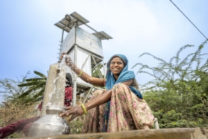 In the images, Jiya and her daughter Dipika(7), suffer from early symptoms of fluorosis. With the installation of a solar De-flouridation unit (DFU) plant by Public Health Engineering Dept, Government of Rajasthan, on the outskirts of their village (add name of village), they now have a sustained access to safe water. The convergent approch of Integrated Flourorsis Mitigation (IFM), was demonstrated by UNICEF in areas having more than permissible flouride content of 1.5mg per litre in drinking water. Climate policy makers must put water at the heart of action plans.